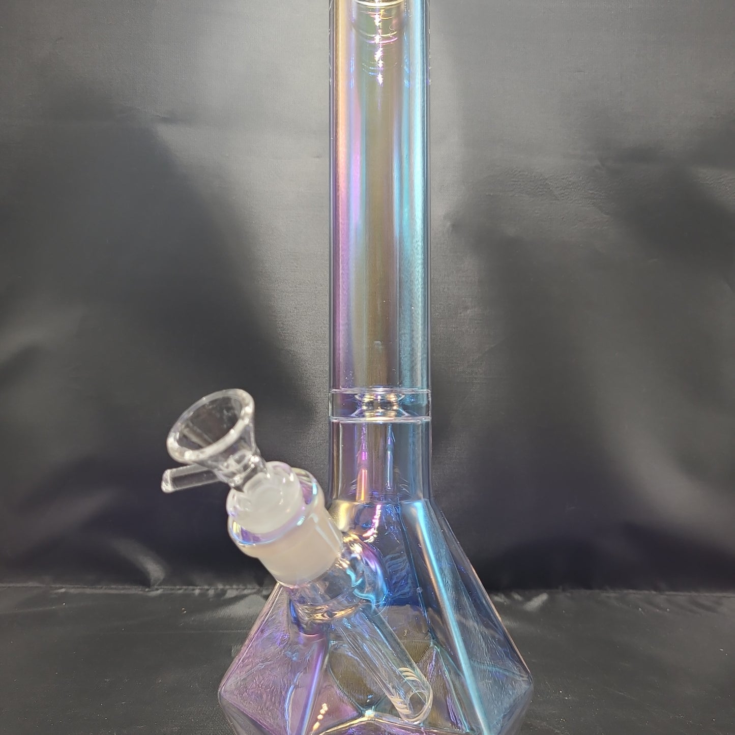 12" Irredescant Diamond Base Beaker