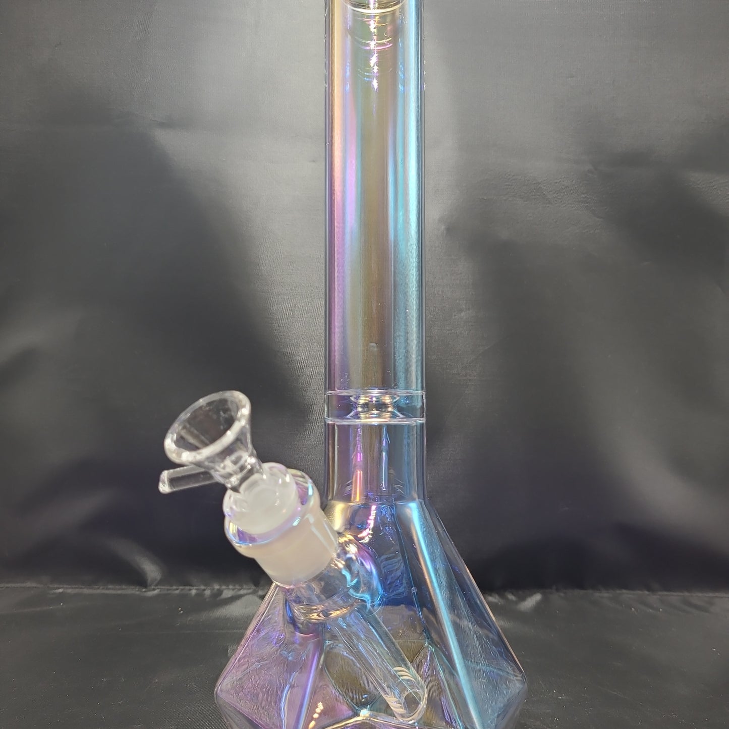 12" Irredescant Diamond Base Beaker