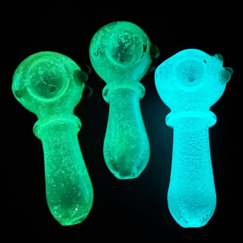 Glow in The Dark Hand Pipe