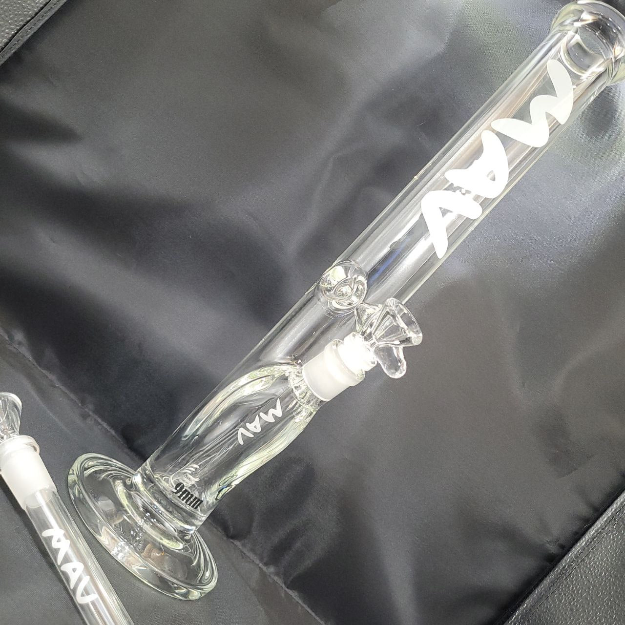 Mav 18" Straight Tube